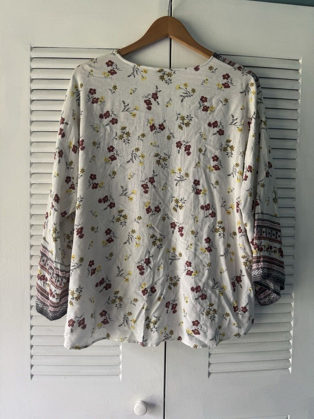 EST 1946 Floral Boho Peasant Blouse XL Rayon Wrap Look V Neck Cottagecore Top - Picture 7 of 8